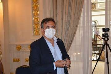 Conferencia de Héctor Suárez en la capital grancanaria/TA.